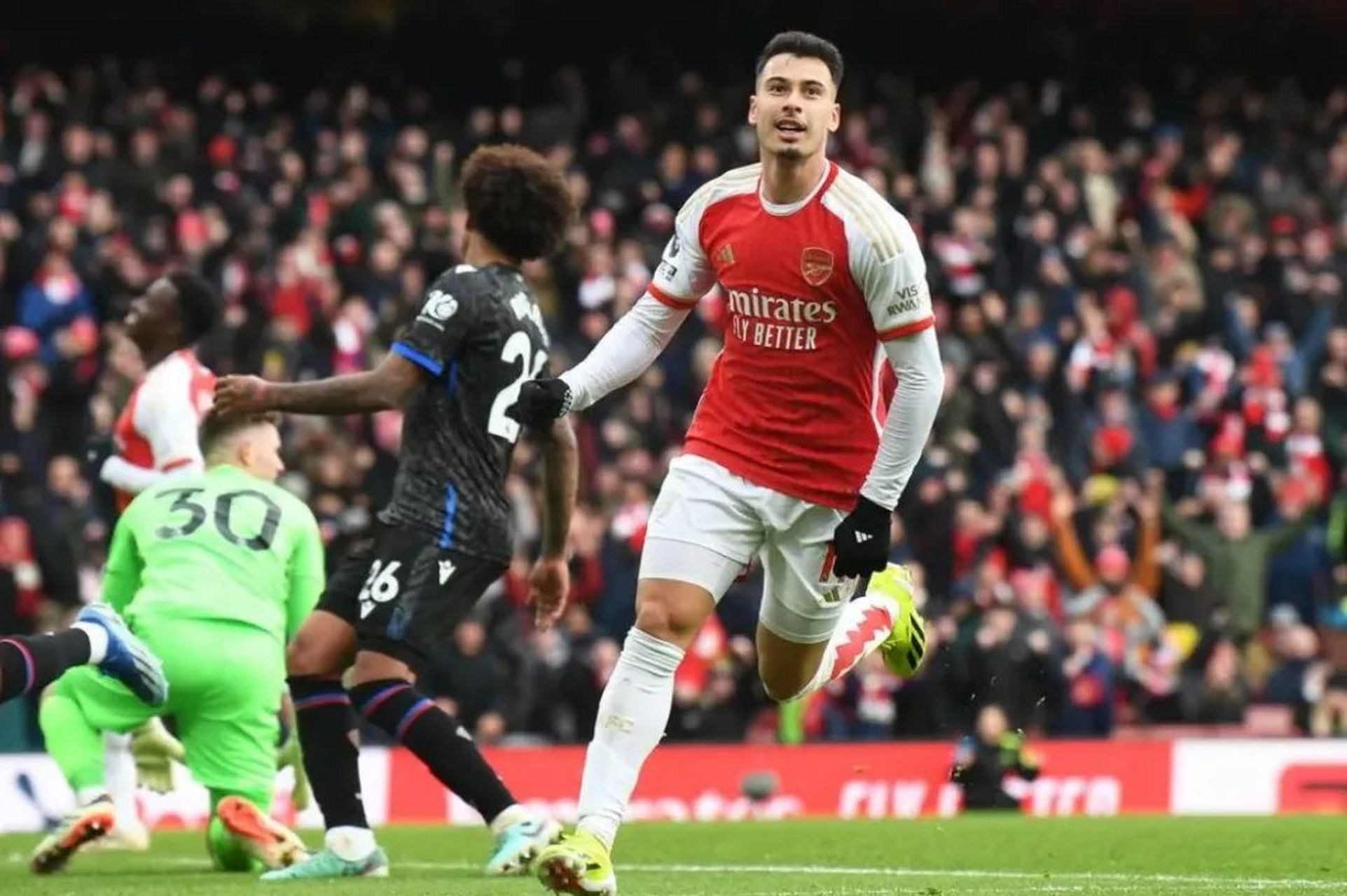 南城朱雀队鏖战海滨战狼队,乒乓球公开赛火力全开,转换速度占优。边后卫成为亮点的简单介绍 南城朱雀队鏖战海滨战狼队,乒乓球公开赛火力全开,转换速度占优。边后卫成为亮点的简单介绍